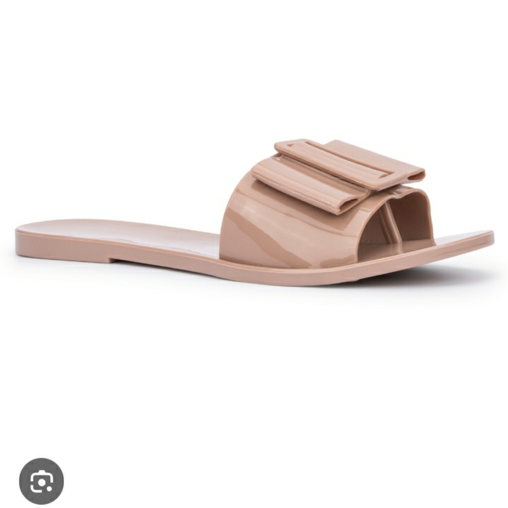 Olivia Miller Brooke slides